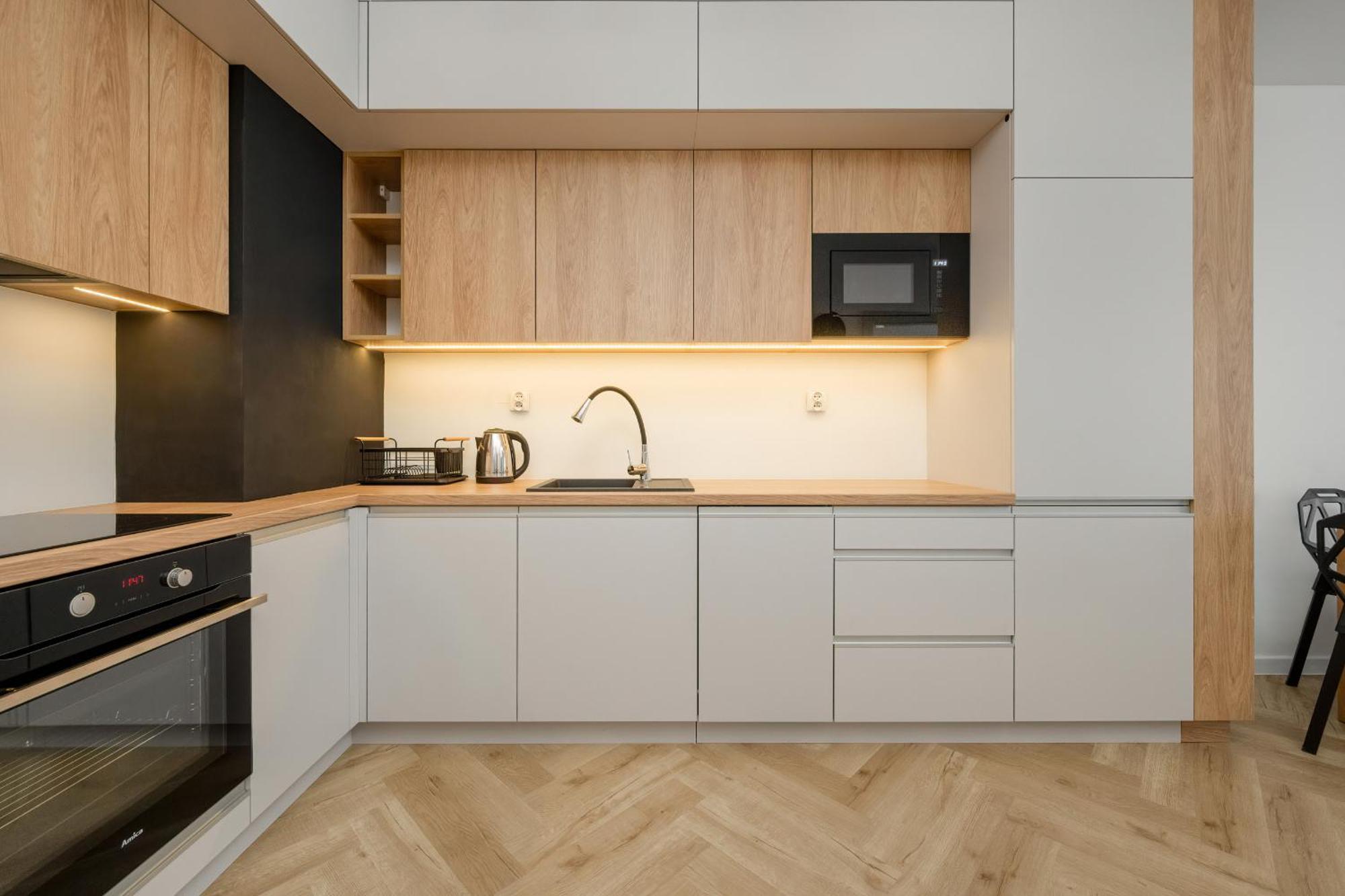 Michalczyka Stylish Apartment With Parking In The City Center Of Wroclaw By Noclegi Renters Bagian luar foto